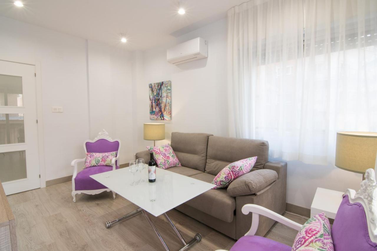 Tuguest Station 2 Apartment Гранада Екстериор снимка