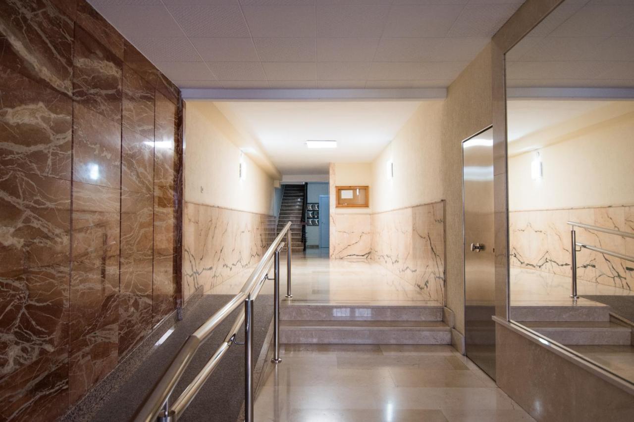 Tuguest Station 2 Apartment Гранада Екстериор снимка